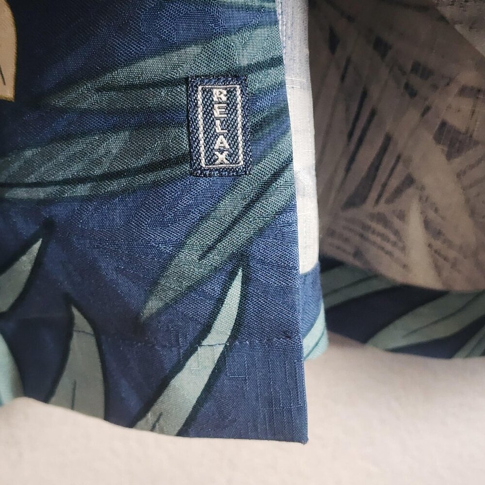 Tommy Bahama Shirt Mens Large Blue Silk Hawaiian Camp Floral Short Sleeve Relax - Picture 7 of 11